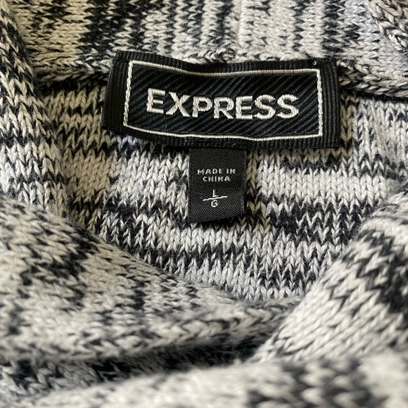Men’s Express Cowl Neck Sweater - Picture 2 of 2